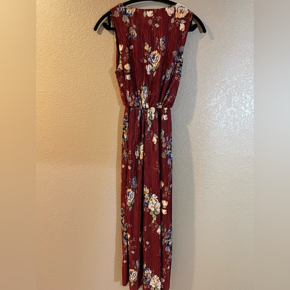 Lush Burgundy Fall Floral Maxi Dress - Picture 5 of 6